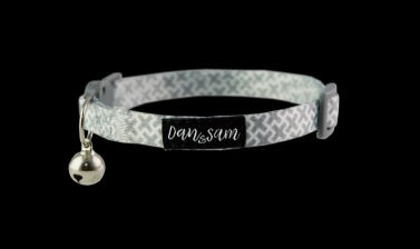 Dan & Sam - Cat - Adjustable Safety Collar - 20-30cm - Grey Kisses